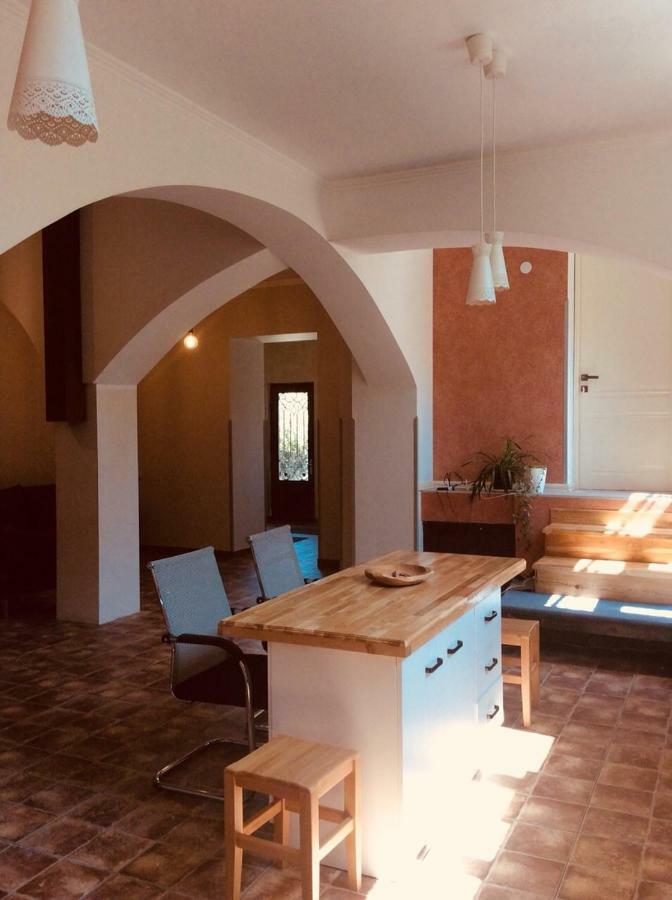 Luca Lili Hotel Sighnaghi Eksteriør billede